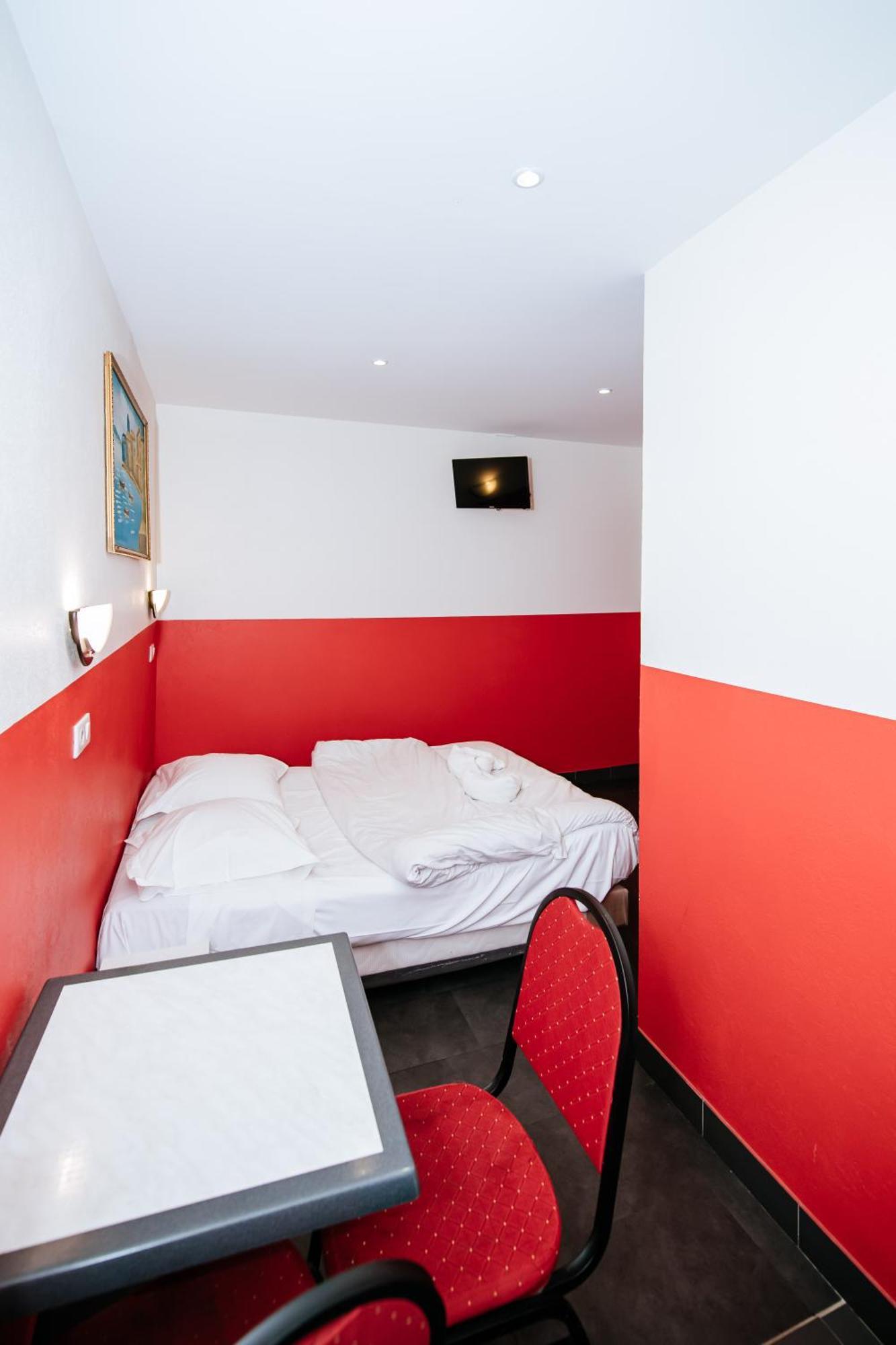 De La Poste Hotel 3*