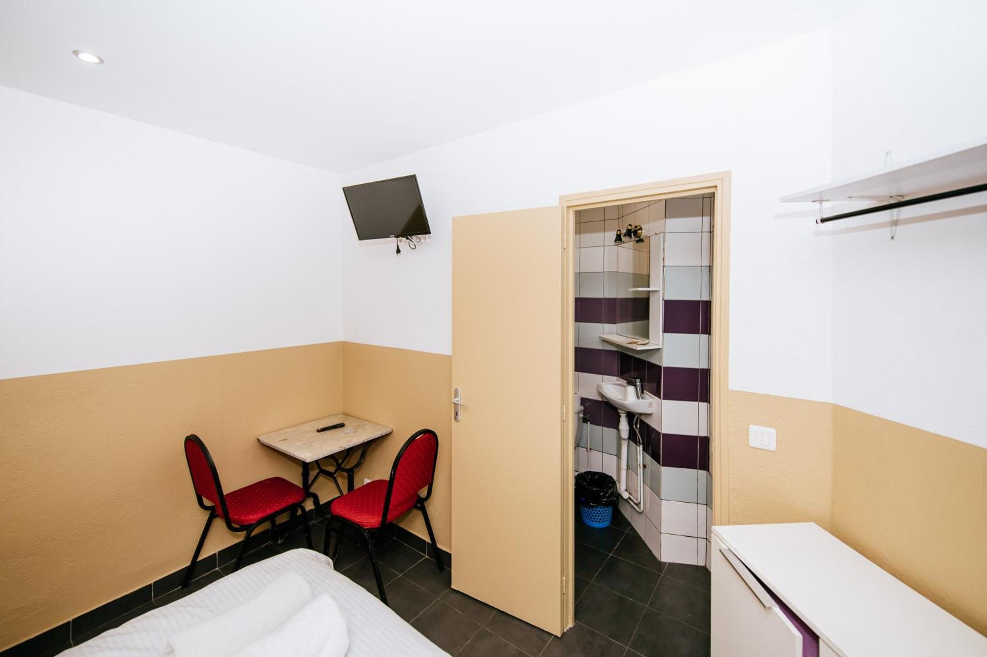 De La Poste Hotel 3*