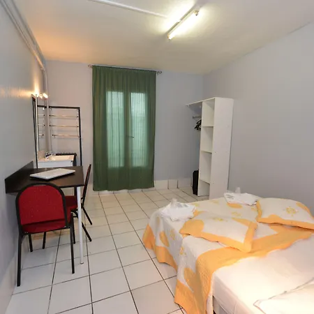 Hotel De La Poste