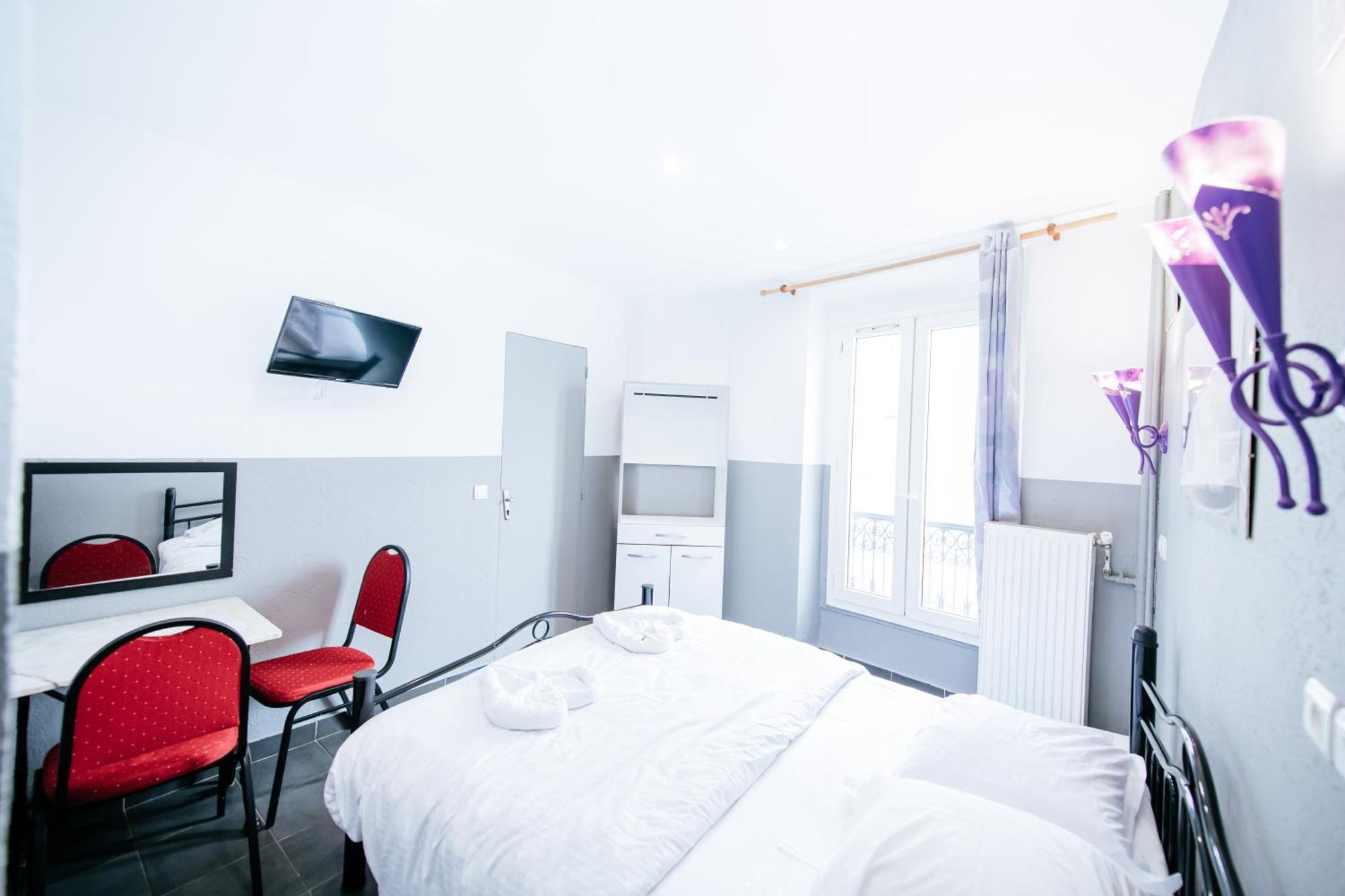 Hotel De La Poste Parigi
